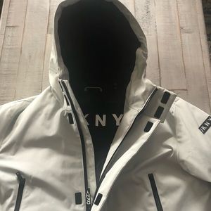 DKNY, Size - Large, Color - White